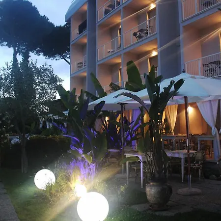 Bijou Hotel