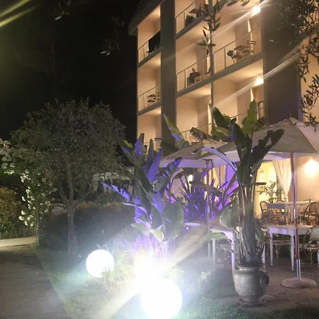 Bijou Hotel