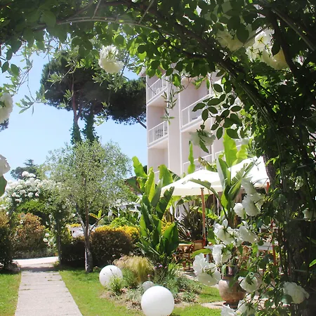 Bijou 4* Forte dei Marmi