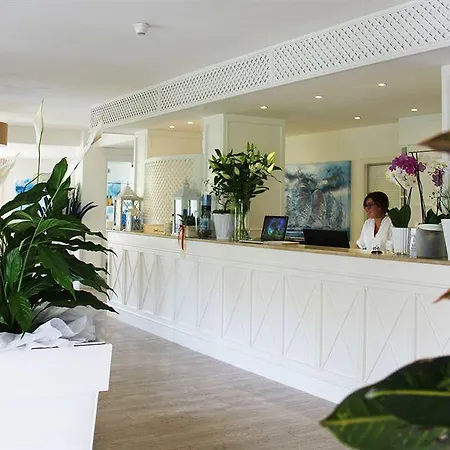 Bijou Hotel 4*