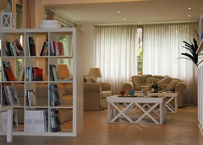 比久酒店 马尔米堡