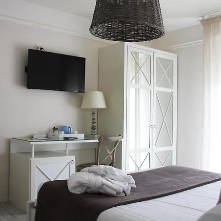 Otel Bijou